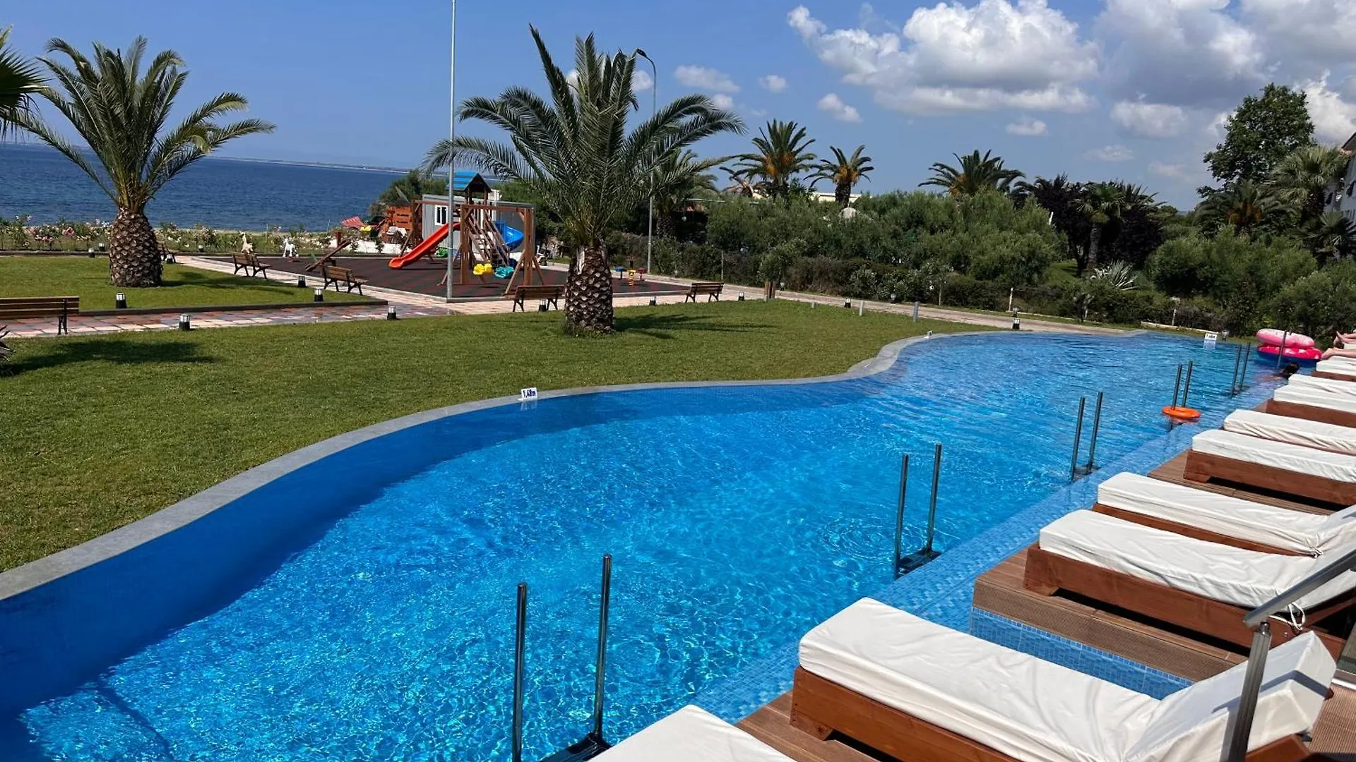 Sea Coast Resort Halkidiki 基拉奇尼